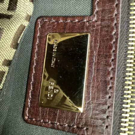 FENDI フェンディ レディース ハンドバッグ ズッカ マンマバケット ベージュ