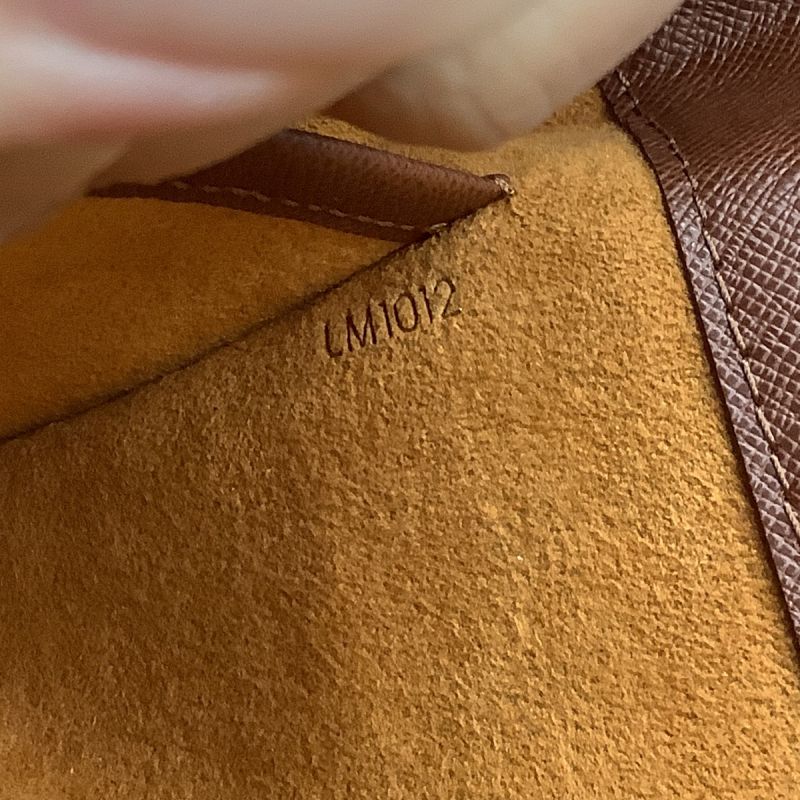 中古】 LOUIS VUITTON ルイヴィトン モノグラム ミュゼットタンゴ