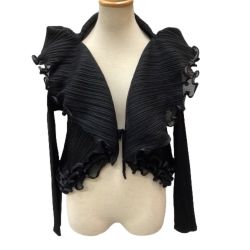 ♪♪ ISSEY MIYAKE イッセイミヤケ PLEATS PLEASE レア 変形 ジャケット カーディガン PP43-JO853 ブラック Bランク