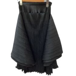 ♪♪ ISSEY MIYAKE イッセイミヤケ PLEATS PLEASE 変形 スカート SIZE 5 PP33-JG782 ブラック Bランク