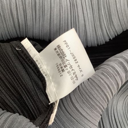  ISSEY MIYAKE イッセイミヤケ PLATS PLEASE ワンピース バイカラー PP01-JH592 ブラック×グレー