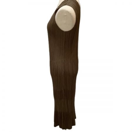  ISSEY MIYAKE イッセイミヤケ PLATS PLEASE ノースリーブワンピース SIZE 3 PP51-JH866 ブラウン