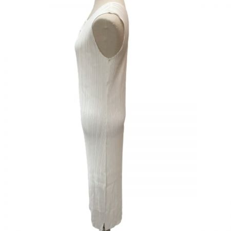 ISSEY MIYAKE イッセイミヤケ PLATS PLEASE ワンピース SIZE 5 PP51-JH747 ホワイト