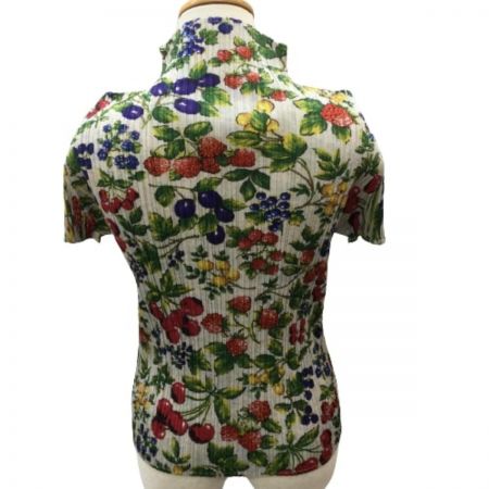  ISSEY MIYAKE イッセイミヤケ PLATS PLEASE カットソー 果物 フルーツ柄 PP41-JK682 ベージュ