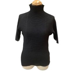 ♪♪ ISSEY MIYAKE イッセイミヤケ Me ミー ワッフルプリーツ タートルネックカットソー SIZE 3 ブラック Bランク