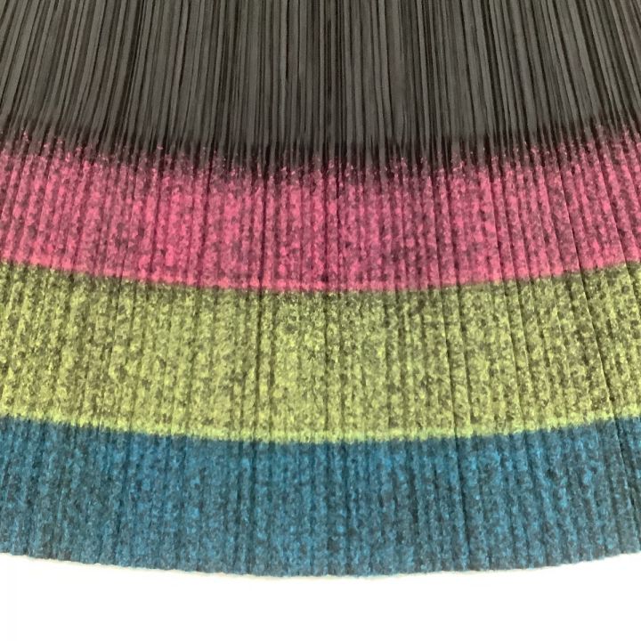 ISSEY MIYAKE イッセイミヤケ PLEATS PLEASE 裾切り替え スカート SIZE