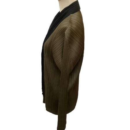 ISSEY MIYAKE イッセイミヤケ PLEATS PLEASE 襟フリンジ 変形シャツ SIZE 3 PP71-JD144 カーキ