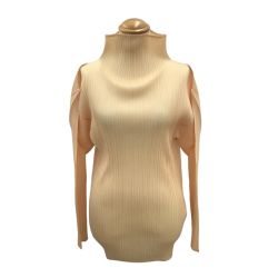 ♪♪ ISSEY MIYAKE イッセイミヤケ PLEATS PLEASE タートルネックカットソー  PP61-JK204 イエロー Bランク