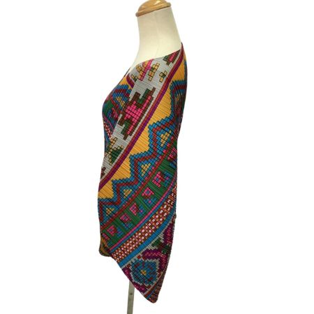 ISSEY MIYAKE イッセイミヤケ PLEATS PLEASE 変形サークルカットソー 総柄 SIZE 3 PP03-JK555