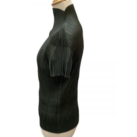 中古】 ISSEY MIYAKE イッセイミヤケ PLEATS PLEASE カットソー 星柄 