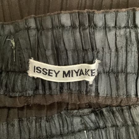ISSEY MIYAKE イッセイミヤケ パンツ プリーツ 焦げ茶