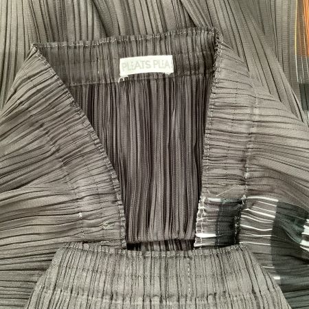  ISSEY MIYAKE イッセイミヤケ PLEATS PLEASE スカート  ダークブラウン