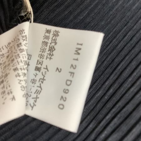 ISSEY MIYAKE イッセイミヤケ 変形 カーディガン ポンチョ風 プリーツ SIZE 2 IM12FD920 ブラック