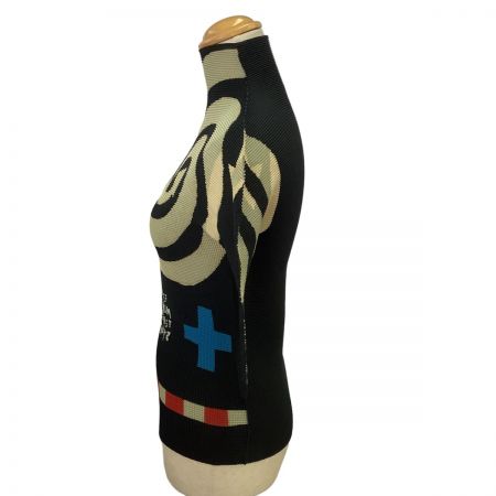 ISSEY MIYAKE me イッセイミヤケ ミー カットソー ワッフルプリーツ SIZE Free MI12FK211 ブラック