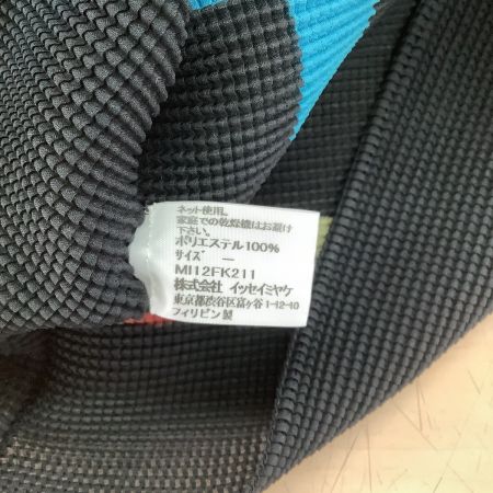 ISSEY MIYAKE me イッセイミヤケ ミー カットソー ワッフルプリーツ SIZE Free MI12FK211 ブラック