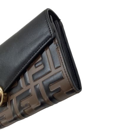 FENDI 長財布 ズッカ コンチネンタル ベージュ