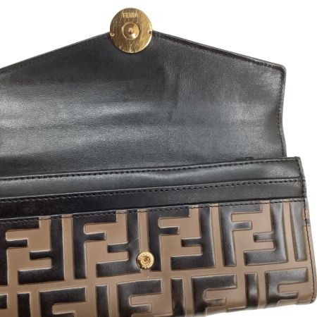 FENDI 長財布 ズッカ コンチネンタル ベージュ