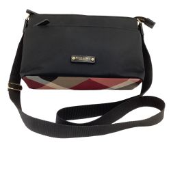 ♪♪ blue label crestbridge ブルーレーベル・クレストブリッジ ショルダーバッグ ブラック Bランク