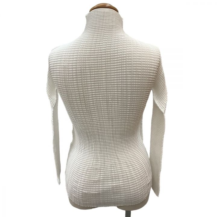 ISSEY MIYAKE イッセイミヤケ ワッフルプリーツ カットソー SIZE 2