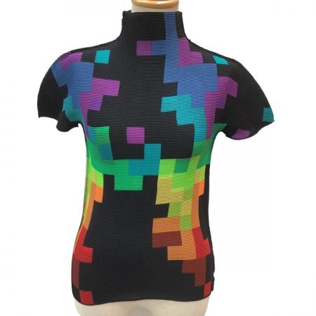  ISSEY MIYAKE me イッセイミヤケ ワッフルプリーツ アンサンブル 四角 MI73FK215 MI73FO211 ブラック