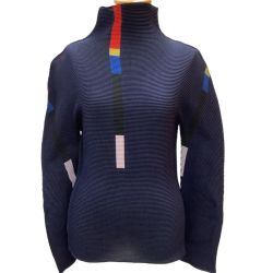 ♪♪ ISSEY MIYAKE me イッセイミヤケ ミー タートルネックカットソー  ワッフルプリーツ MI71FJ231 ネイビー Bランク