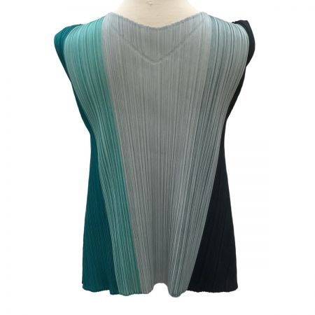  ISSEY MIYAKE イッセイミヤケ PLEATS PLEASE ノースリーブ カットソー 変形 グリーン×グレー×ブラック