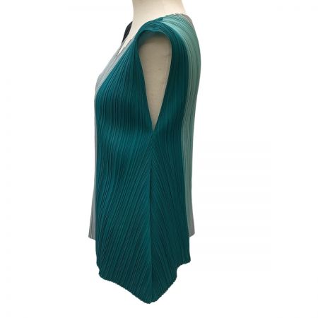  ISSEY MIYAKE イッセイミヤケ PLEATS PLEASE ノースリーブ カットソー 変形 グリーン×グレー×ブラック