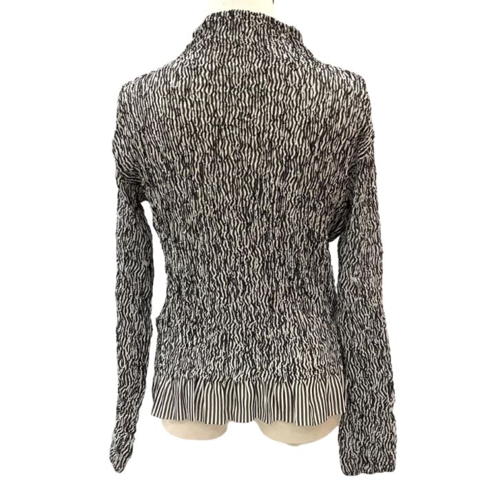 ISSEY MIYAKE イッセイミヤケ プリーツ ストライプ ジレ ベスト ISSEY MIYAKE イッセイミヤケ プリーツ ストライプ ジレ ベスト