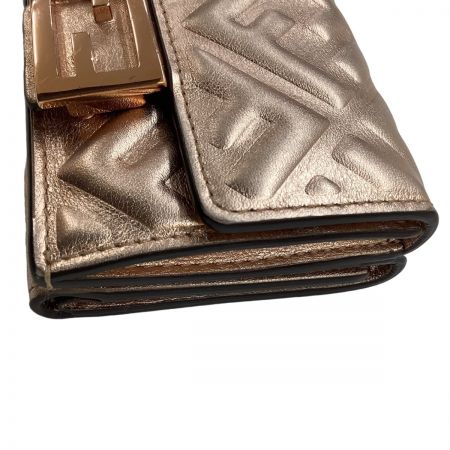  FENDI フェンディ 3つ折り財布 コンパクト財布 ピンクゴールド