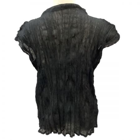  ISSEY MIYAKE イッセイミヤケ ノースリーブカットソー  波 プリーツ 透け感 SIZE L IM41-FJ802 ブラック