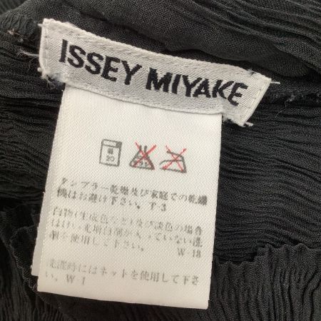  ISSEY MIYAKE イッセイミヤケ ノースリーブカットソー  波 プリーツ 透け感 SIZE L IM41-FJ802 ブラック