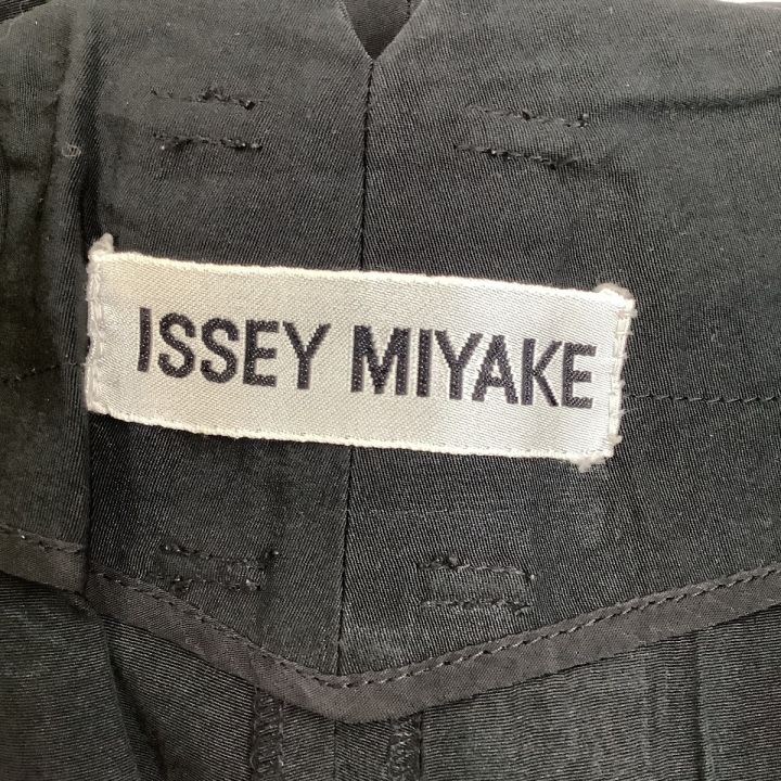 ISSEY MIYAKE イッセイミヤケ パンツ シワ加工 プリーツ SIZE M IM53-FF907 ブラック｜中古｜なんでもリサイクルビッグバン