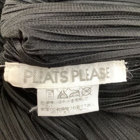  ISSEY MIYAKE イッセイミヤケ PLEATS PLEASE 変形 カットソー  PP31-JK163 ブラック