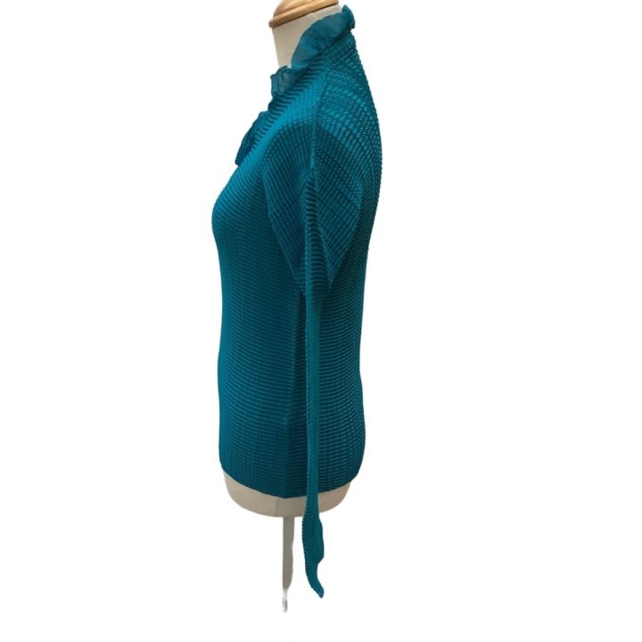 ISSEY MIYAKE FETE イッセイミヤケ ワッフルプリーツ フリル