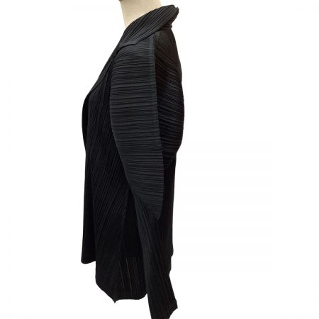  ISSEY MIYAKE イッセイミヤケ PLEATS PLEASE ジャケット SIZE 3 PP23-JD501 ブラック