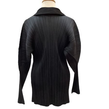 ISSEY MIYAKE イッセイミヤケ PLEATS PLEASE ジャケット SIZE 3 PP23-JD501 ブラック
