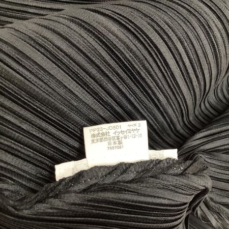 ISSEY MIYAKE イッセイミヤケ PLEATS PLEASE ジャケット SIZE 3 PP23-JD501 ブラック