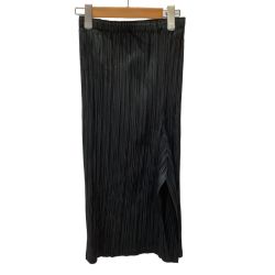 ISSEY MIYAKE イッセイミヤケ プリーツ スリット スカート SIZE 2 IM11FG226 ブラック Bランク