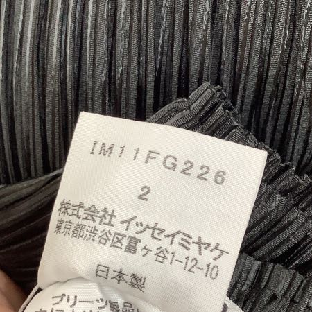 ISSEY MIYAKE イッセイミヤケ プリーツ スリット スカート SIZE 2 IM11FG226 ブラック