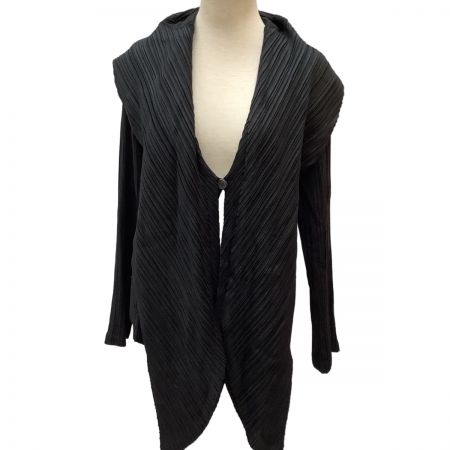 ISSEY MIYAKE FETE イッセイミヤケ 変形 プリーツ カーディガン SIZE 2 IF84FD736 ブラック