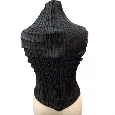  ISSEY MIYAKE イッセイミヤケ 変形 段違い プリーツ ベスト シャツ  SIZE L IM82-FE914 ブラック