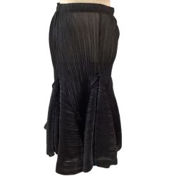 ISSEY MIYAKE FETE イッセイミヤケ 変形 プリーツ スカート 希少 SIZE 3 IF72FG704 ブラック Bランク