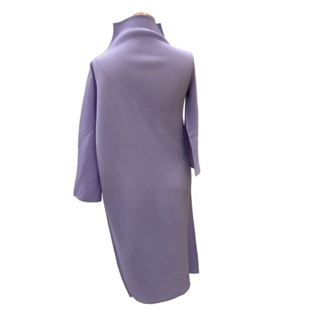 ISSEY MIYAKE イッセイミヤケ 変形 アシンメトリー タートルネックワンピース プリーツ IM12FH920 ラベンダー