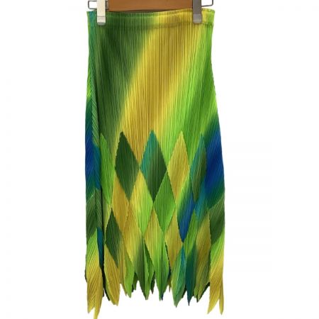  ISSEY MIYAKE FETE イッセイミヤケ 変形 スカート SIZE 2 IF44FG722 黄緑