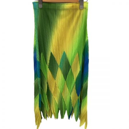  ISSEY MIYAKE FETE イッセイミヤケ 変形 スカート SIZE 2 IF44FG722 黄緑
