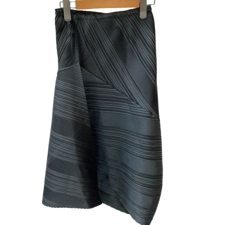ISSEY MIYAKE イッセイミヤケ 変形 プリーツ スカート SIZE 2 IM93FG709 グレー