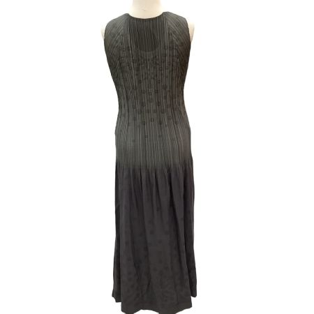 ISSEY MIYAKE FETE イッセイミヤケ 変形 プリーツ ワンピース SIZE 2 IF62FH201 グレー