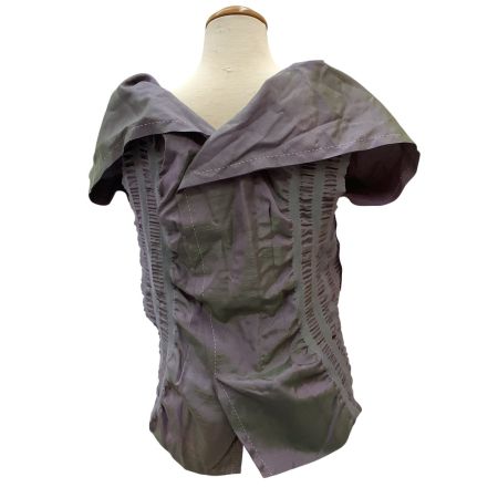 ISSEY MIYAKE HaaT イッセイミヤケ 変形 ベスト SIZE 2 HA31FE566 パープル