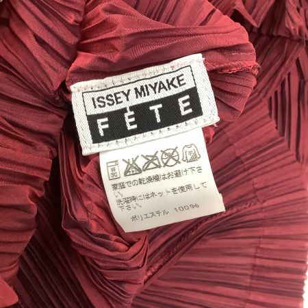  ISSEY MIYAKE FETE イッセイミヤケ 立体プリーツ 変形 ノースリーブ シャツ IF74FJ731 ワインレッド