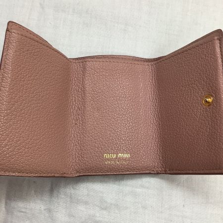 MIU MIU ミュウミュウ レディース ３つ折り財布  コンパクト財布 ピンク